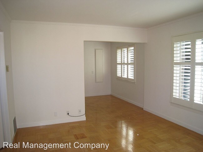 Building Photo - 4434 Fulton St