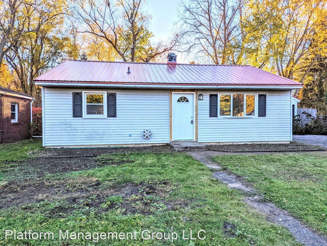 3 br, 1 bath House 28 Stella Terrace House Rental in Colonie, NY