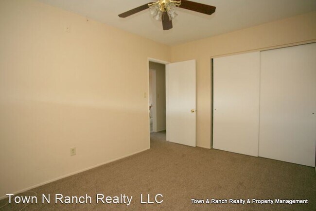 Foto del edificio - 4 br, 2 bath House - 8970 Fair Lane