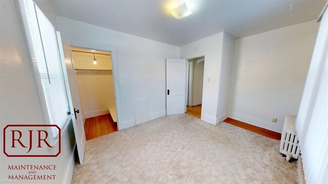 Building Photo - 1 br, 1 bath Apartment - 615 N 5th St #2