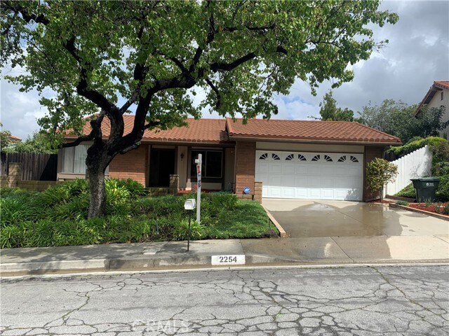 Primary Photo - 2254 Maywind Way