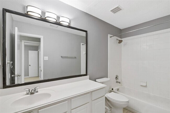 Building Photo - 24210 Camillia Ridge Way