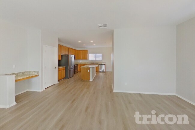 Foto del edificio - 40086 W Bonneau St