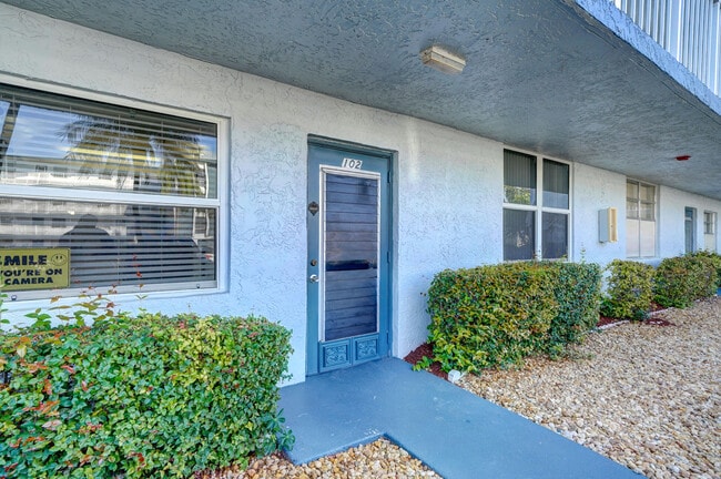 Foto del edificio - 7620 NW 18th St