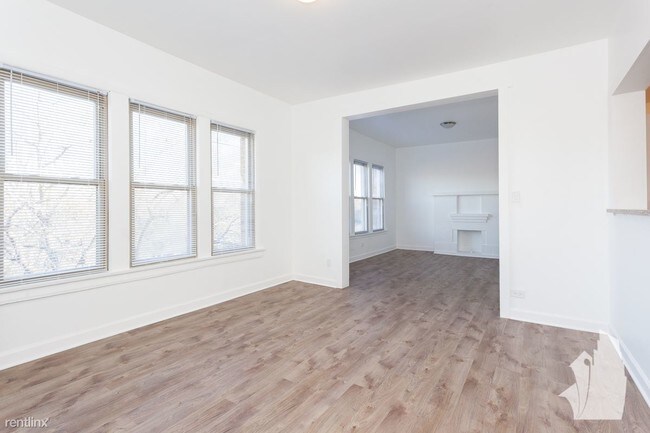 Foto del edificio - 4840 N Sacramento Ave