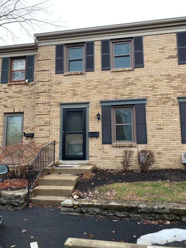 Building Photo - 9767 Bunker Hill Ln