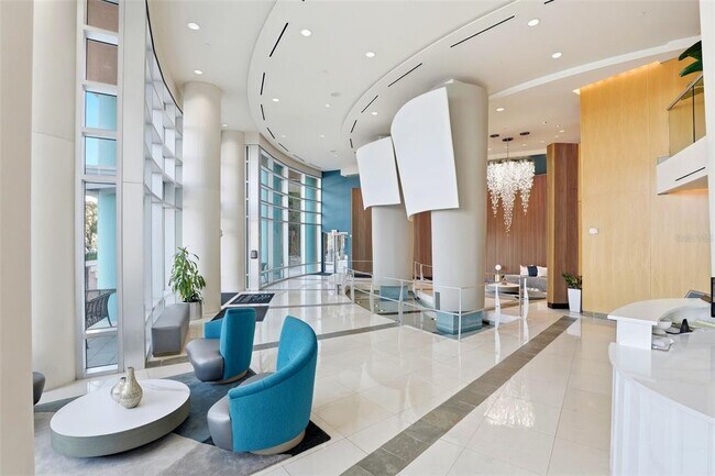 Foto del edificio - 322 E Central Blvd