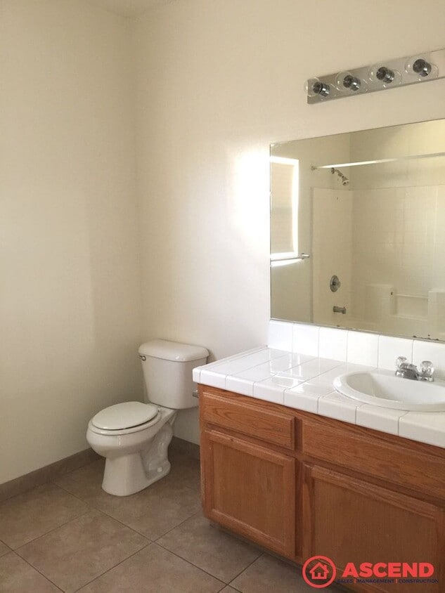 Building Photo - 8933 Rhine Valley Dr