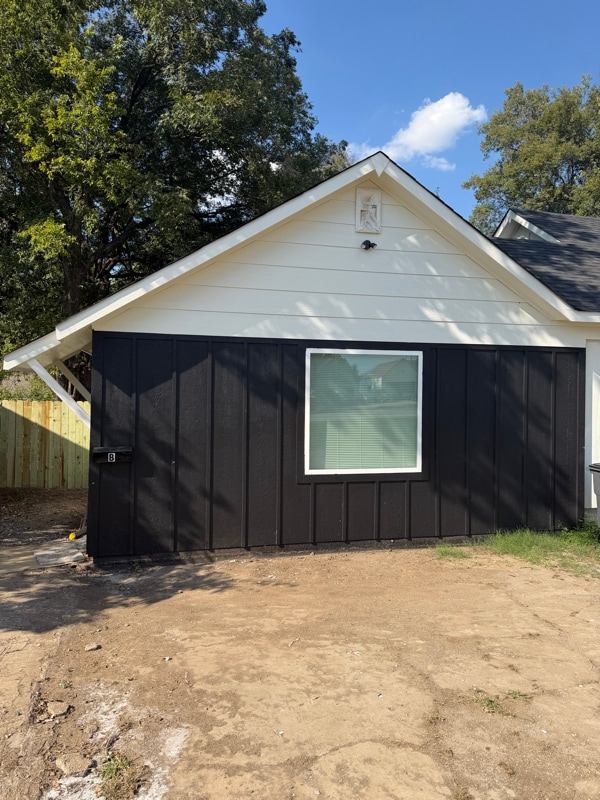 Building Photo - 637 Mohawk Blvd