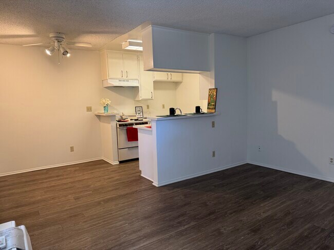 Comedor - Halsted Garden Apartments