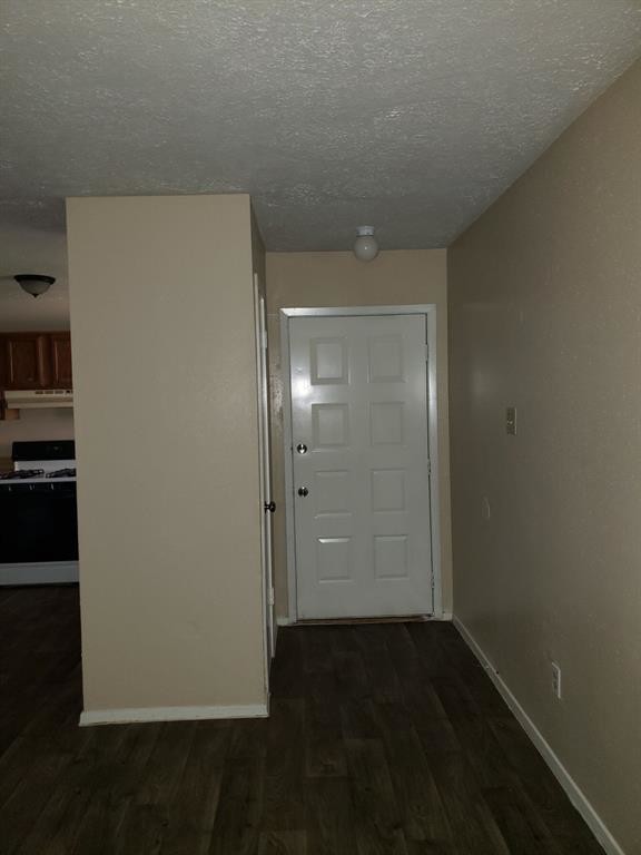 Foto del edificio - 16511 Parkridge Ct
