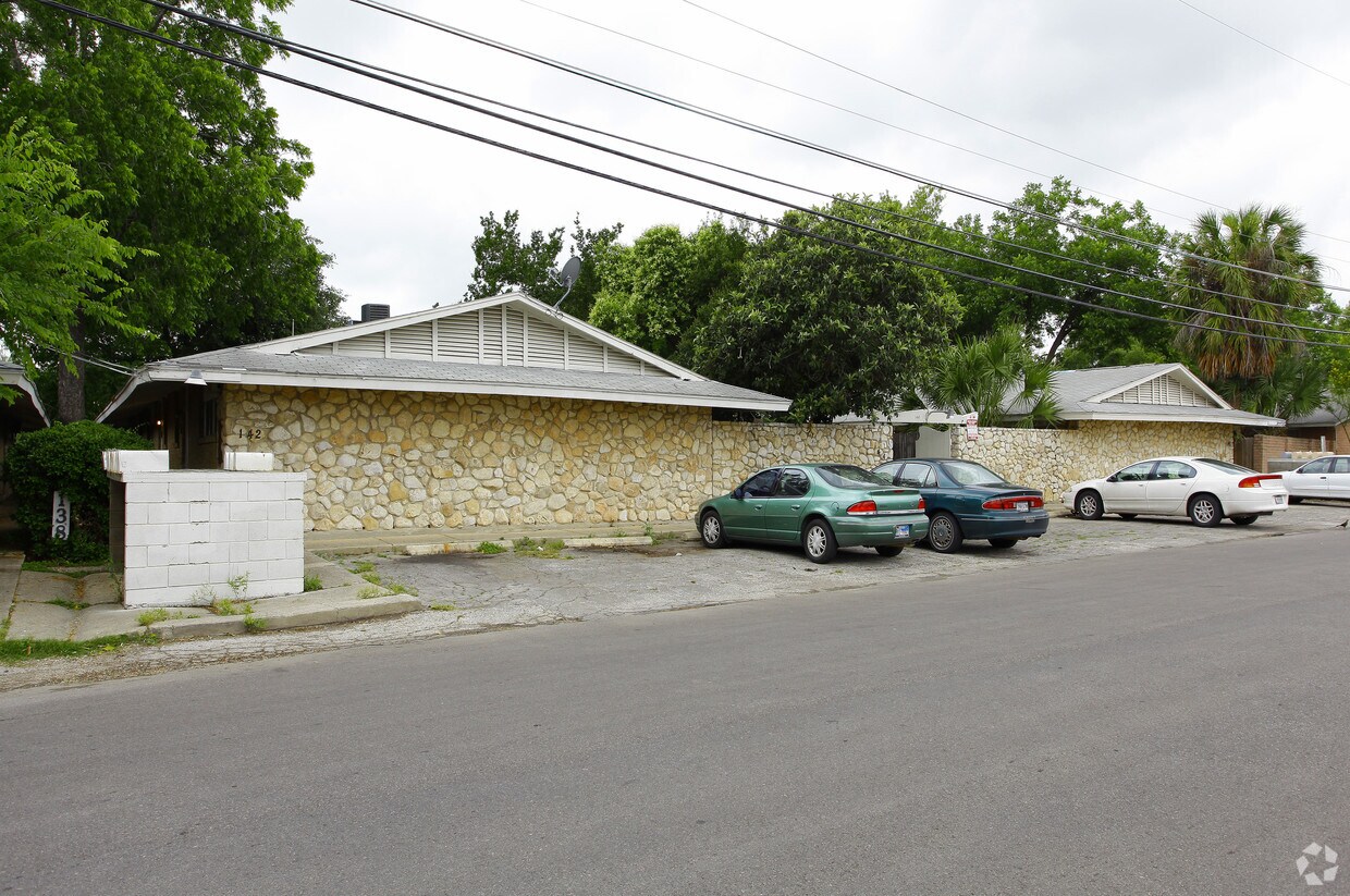 134 Ave Del Ray Ave, San Antonio, TX 78216 Apartments in San Antonio