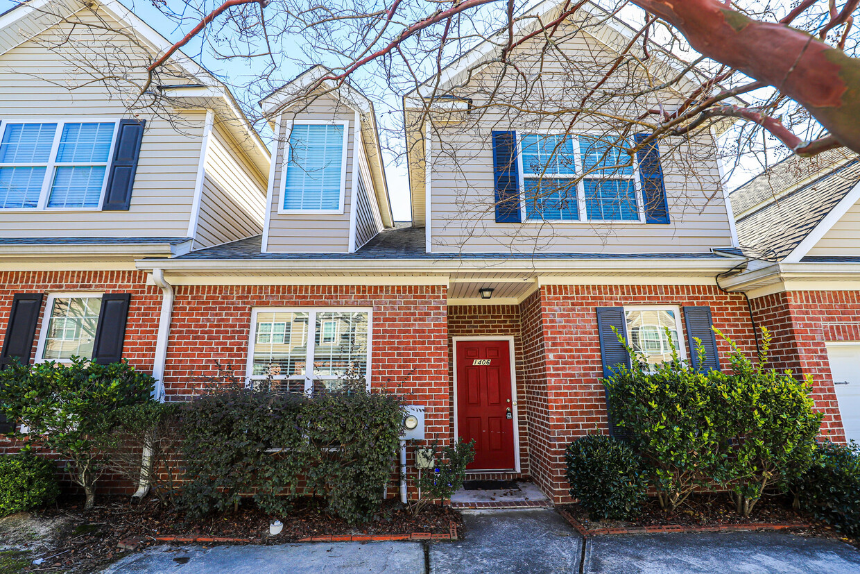Primary Photo - 1406 Leigh Ct