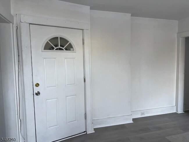 Foto del edificio - 336 Broad St