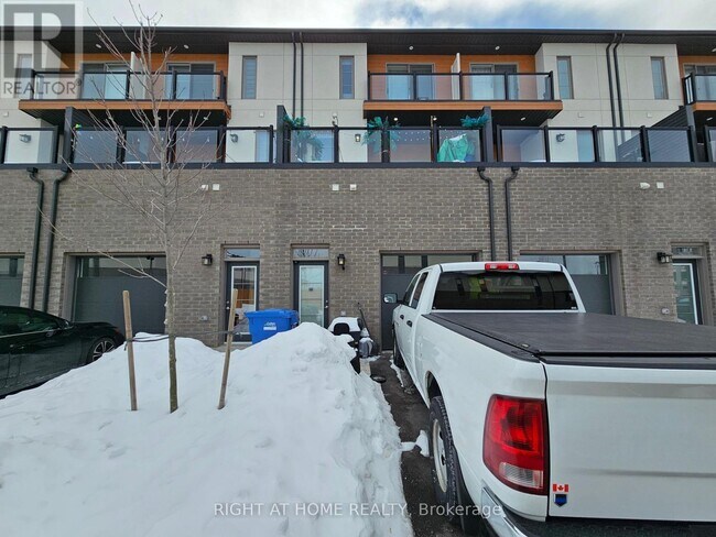 Photo du bâtiment - 156 Huron St