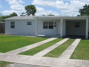 Building Photo - 1520 SW 305th St