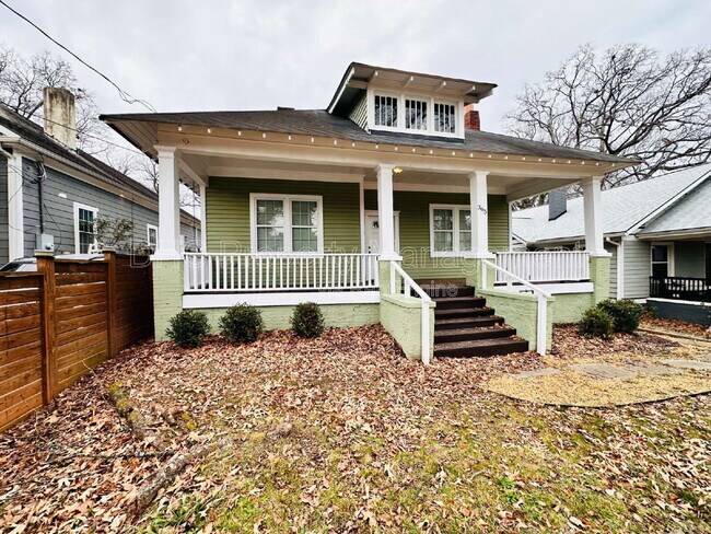 Photo - 365 Inman St SW House