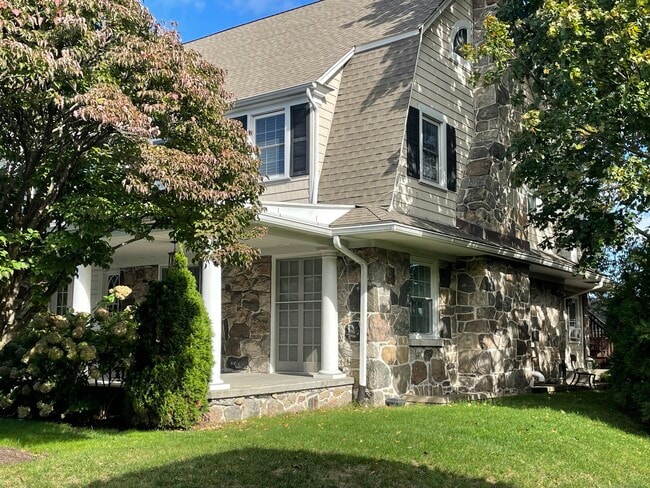 Foto del edificio - 151 Courtland Ave