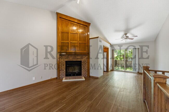 Building Photo - 10527 W Texas St