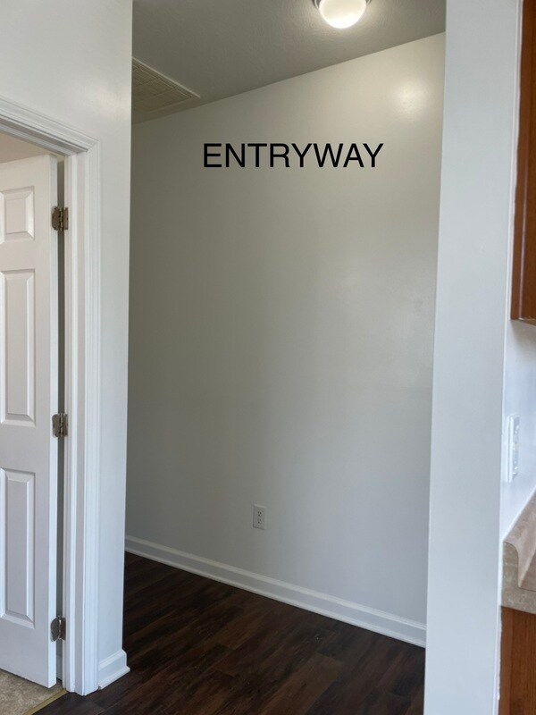 Foto del edificio - 310 S Anderson St