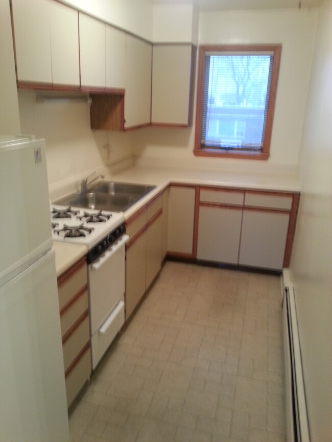 Foto del edificio - 747 118th St