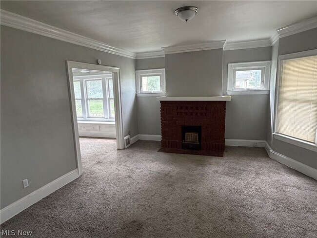 Foto del edificio - 3281 E 118th St