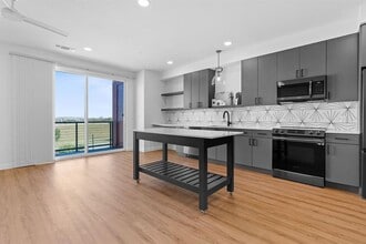 Building Photo - 2165 Gabriels Pl