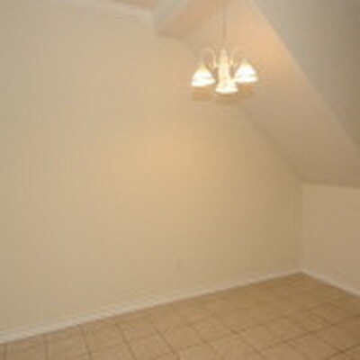 Foto del edificio - 15110 Leeward Dr