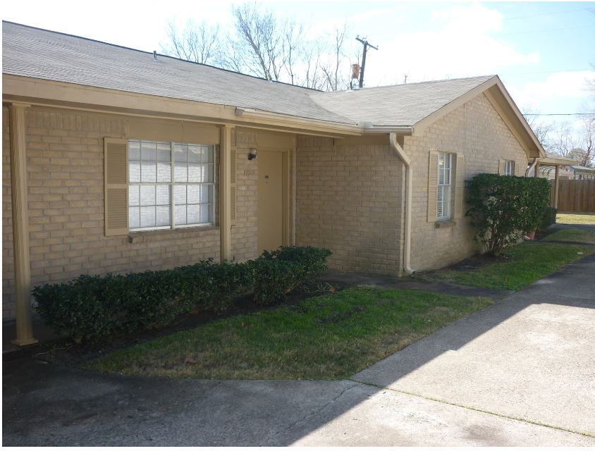 Primary Photo - 1406 S Beauregard St