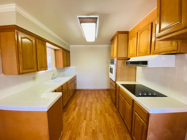 Foto del edificio - 3 Bedroom, 2 Bath Southside Home Near School and Park