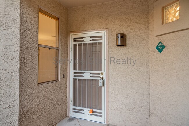 Foto del edificio - 9550 E Thunderbird Rd