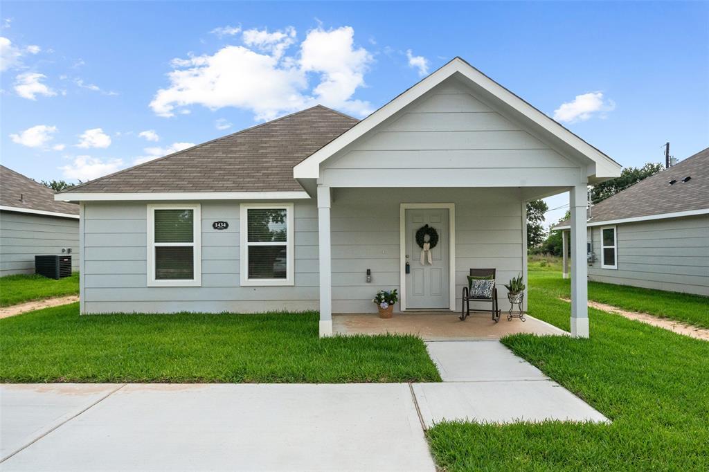 Foto principal - 1434 25th St