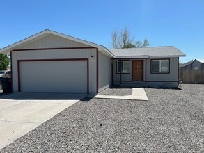Building Photo - 1269 Lattin Rd