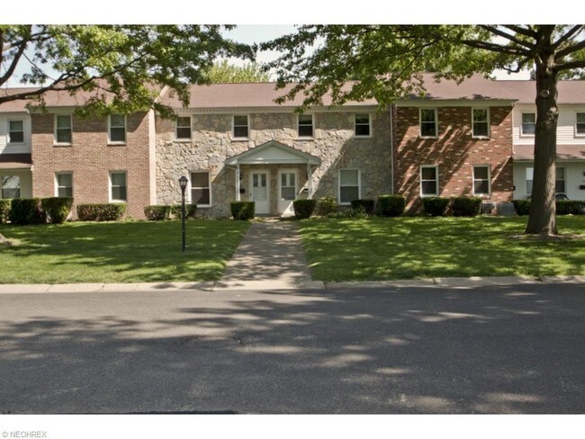 Foto del edificio - 2377-2395 Ashdale St NW
