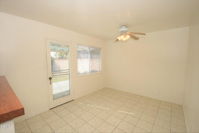 Building Photo - 1390 Skeel Dr