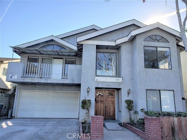 Foto principal - 2506 E 6th St