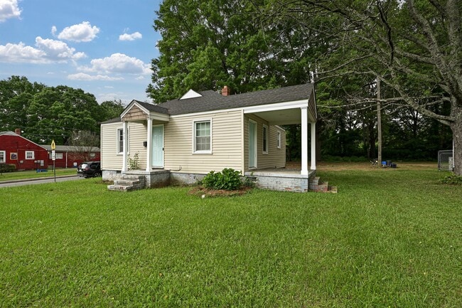 Building Photo - 415 Norris Ave