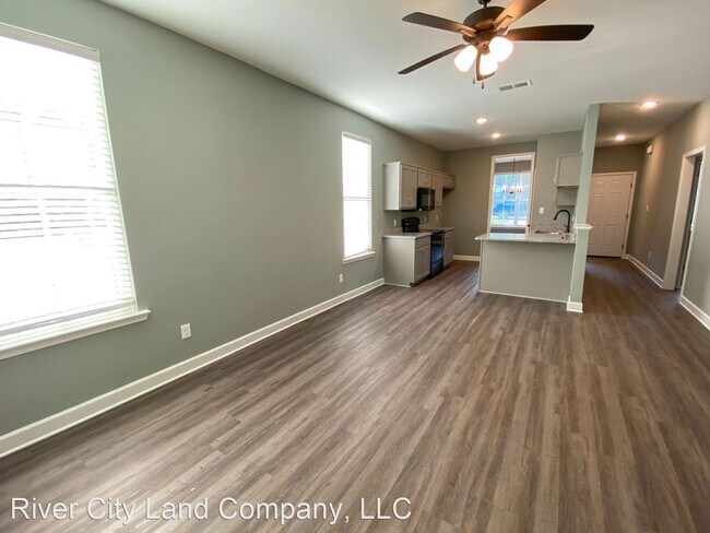 Building Photo - 3 br, 2.5 bath House - 355 Darrell Cove