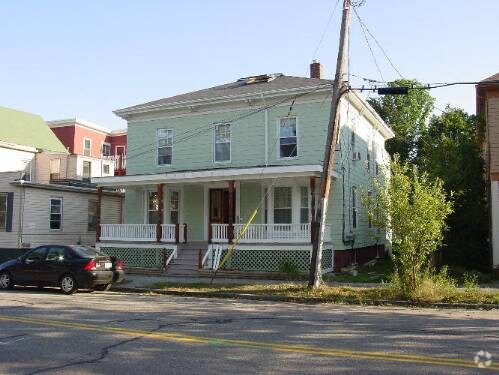 Building Photo - 8 Pleasant Ave