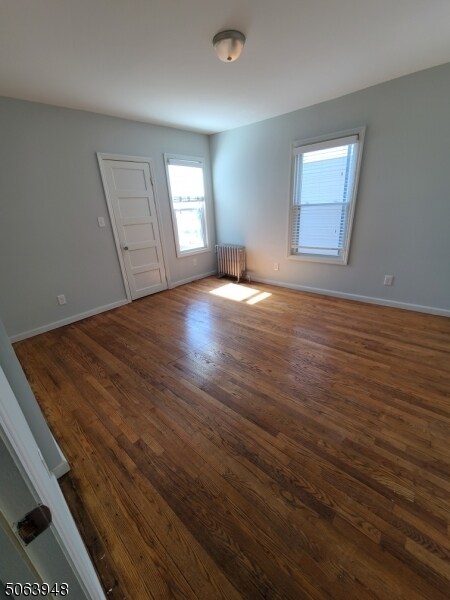 Building Photo - 697 Ridge St