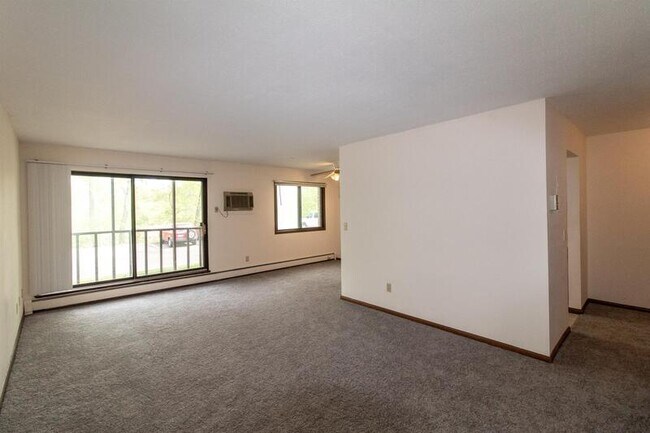 Foto del edificio - 8100 36th Ave N