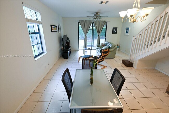 Building Photo - 3963 Orange Tree Ln