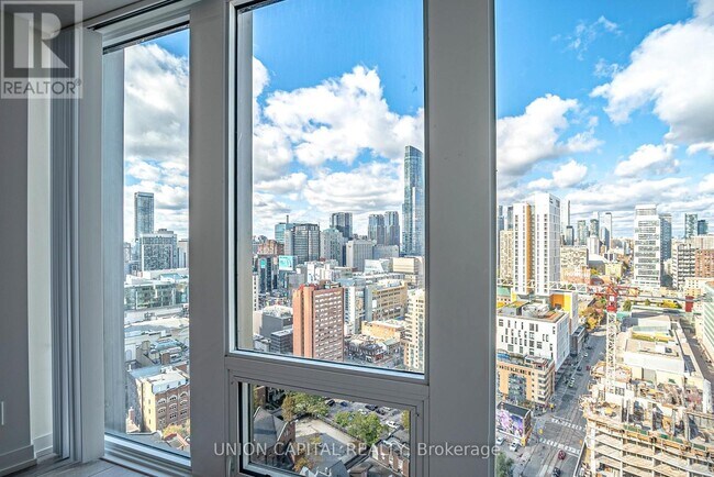 Building Photo - 60 Shuter St