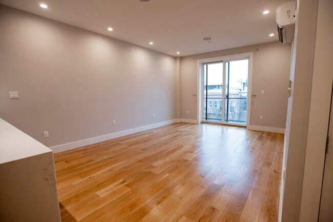 Living Room - 139 Grove St