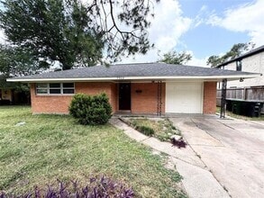 Building Photo - 7905 Turquoise Ln
