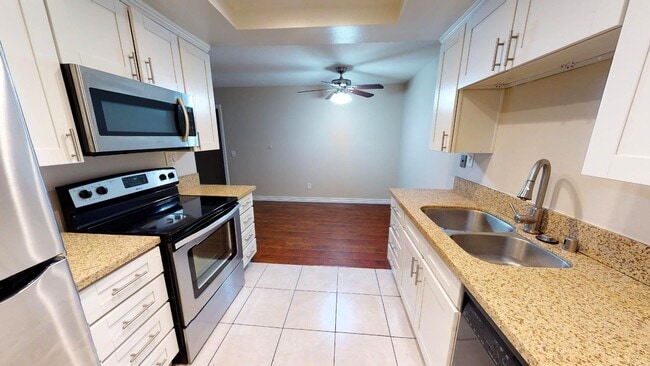 Foto del edificio - 2 Bed/2 Bath, Centrally Located in Brea!