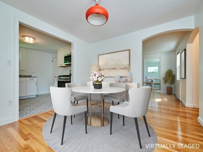 Building Photo - 68 Porter Rd