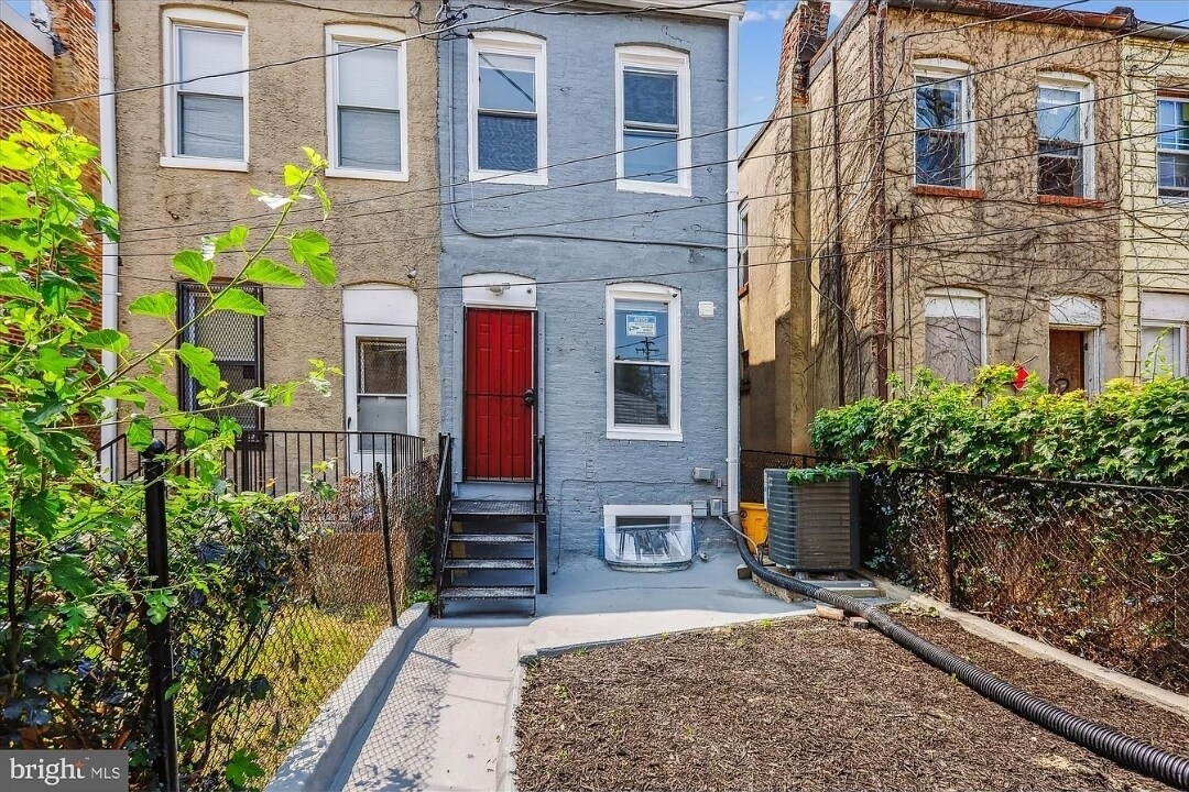 Foto principal - 1820 Walbrook Ave