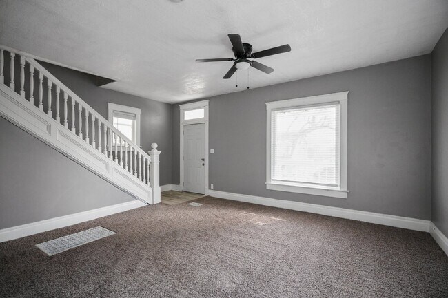 Foto del edificio - Charming 2 Bed, 1 Bath Rental Home in Kans...