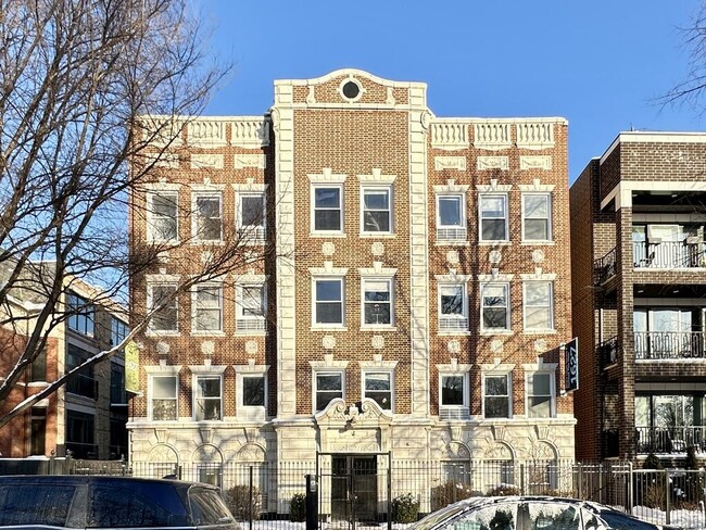 Foto del edificio - 1621 N Humboldt Blvd